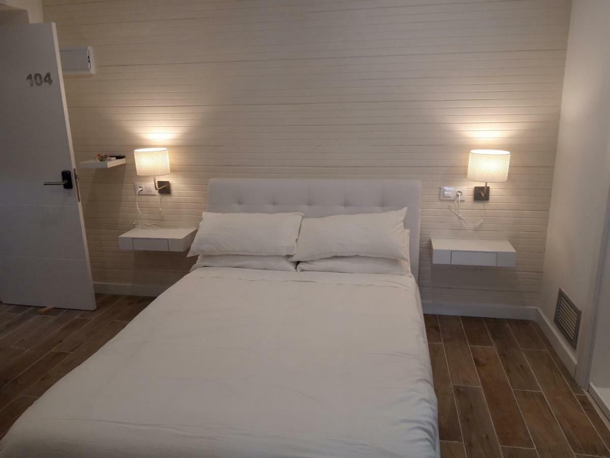 H.Albar Mieres Hotel Mieres  Bagian luar foto